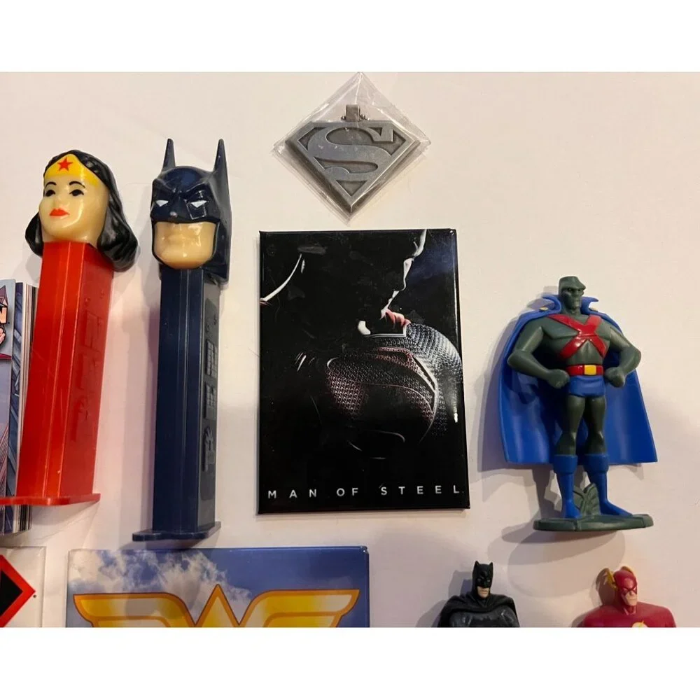 DC Comics Superhero Collectibles Stocking Stuffers, Pez, Magnets, Figures, 16 pc - Picture 3 of 6